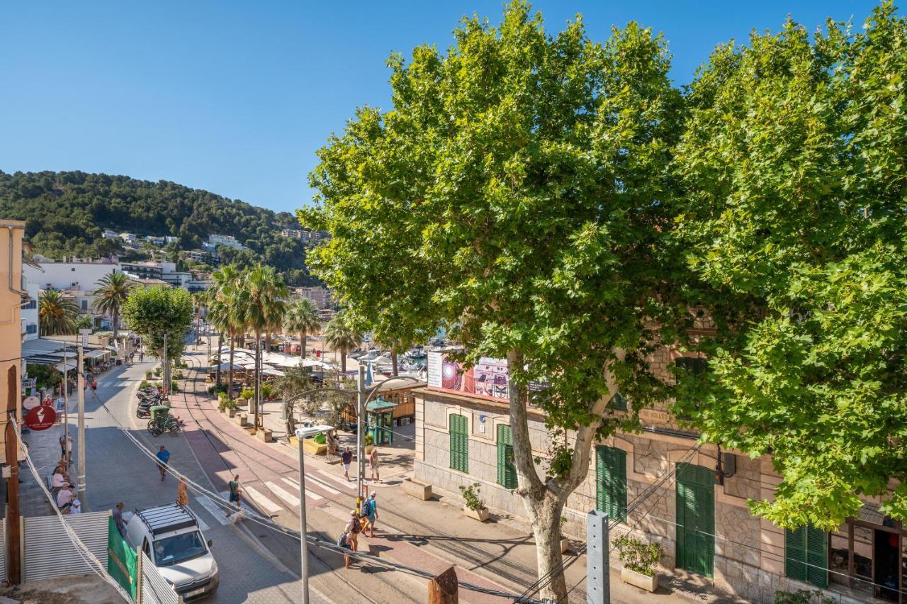 Seafront Apartment In Port Soller Puerto de Sóller Eksteriør bilde